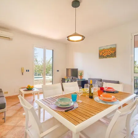 Dom wakacyjny Lovely In Piane Vecchie,lascari Lascari