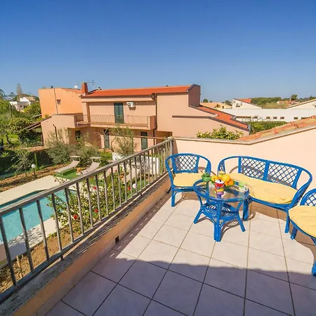 Lovely In Piane Vecchie,lascari Dom wakacyjny Lascari